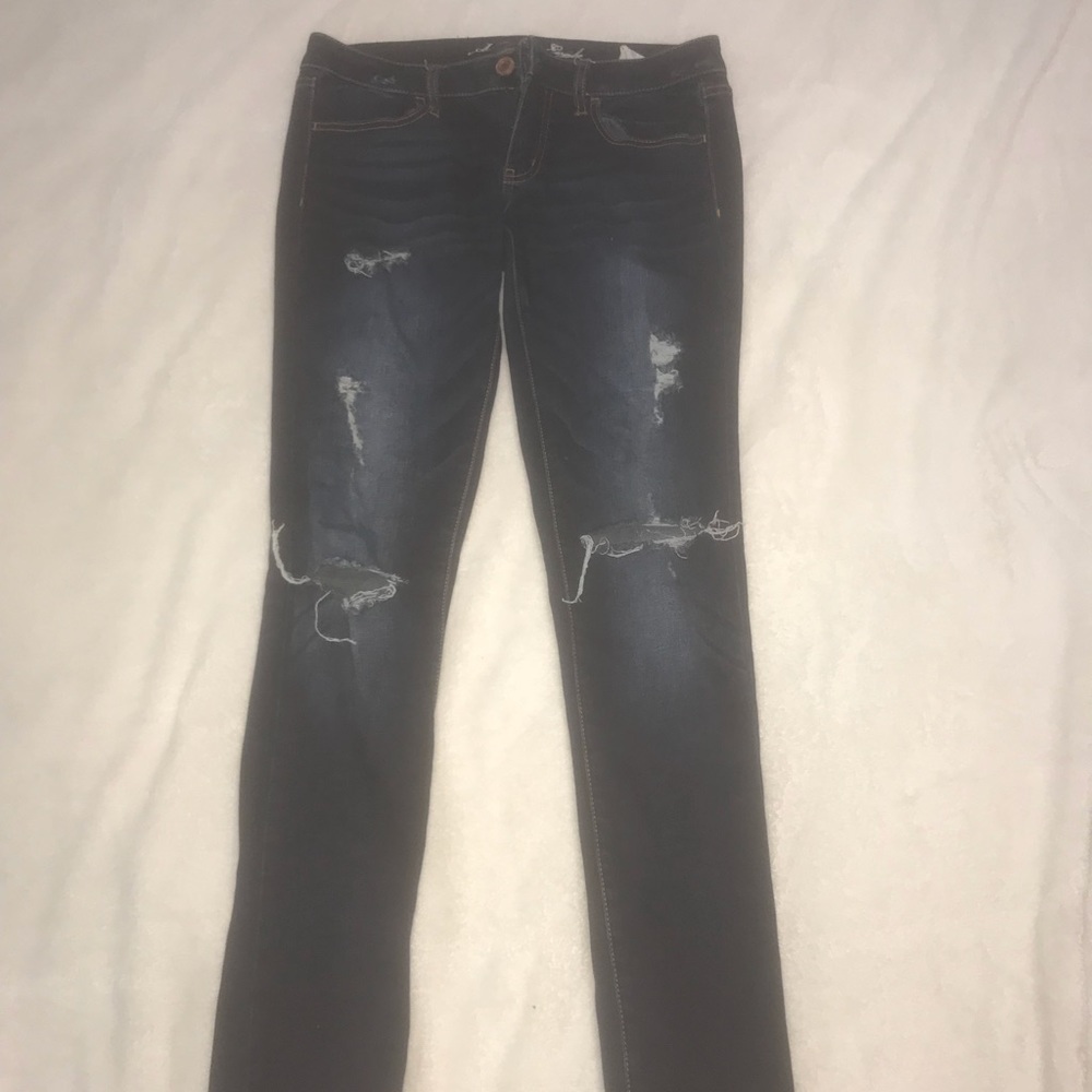 AE destroyed skinny jeans